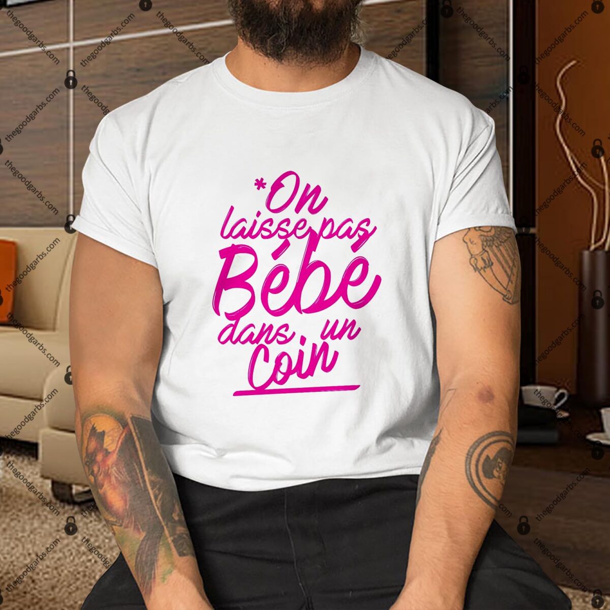 On Laisse Pas Bébé Dans Un Coin Shirt