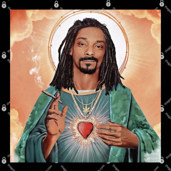 The god Snoop Dogg smoking blunds with gods weed T-Shirt