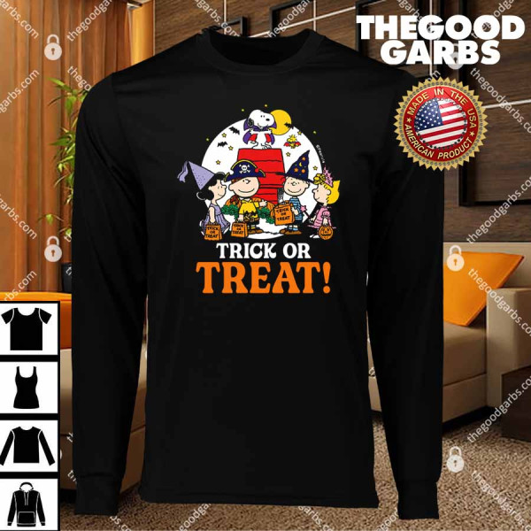 Peanuts Halloween Trick Or Treat Moonlight T-Shirts